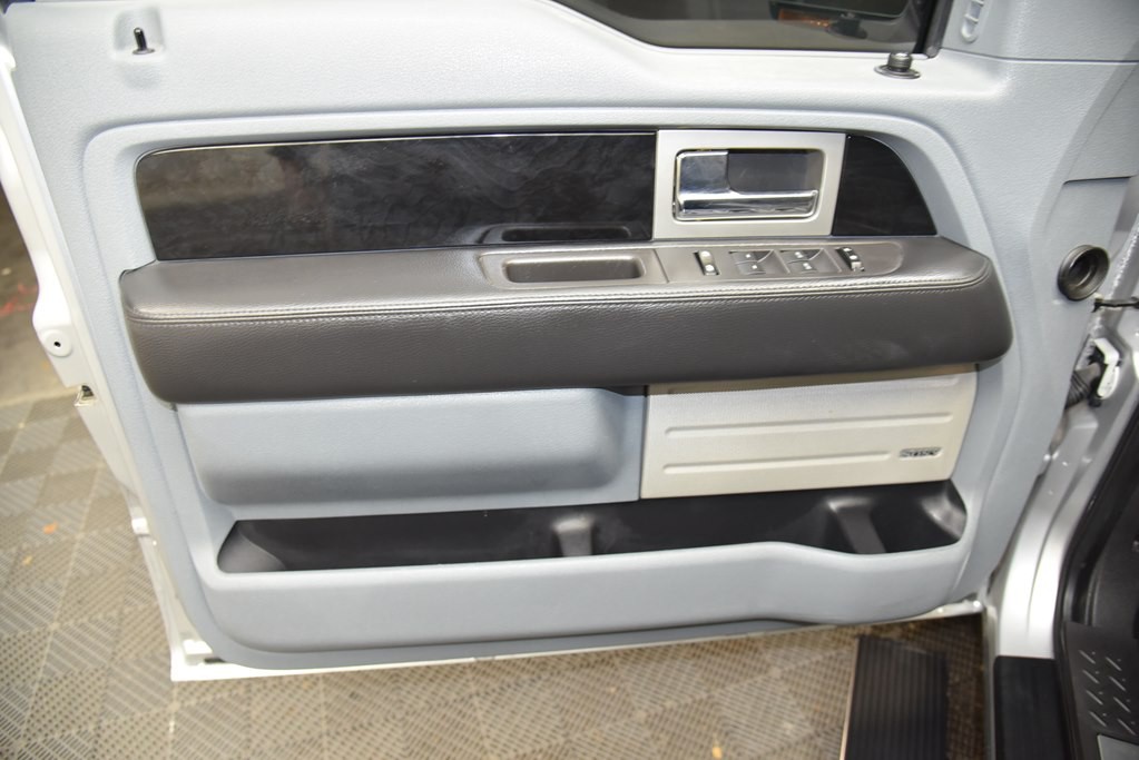 2011 Ford F-150 Image 39