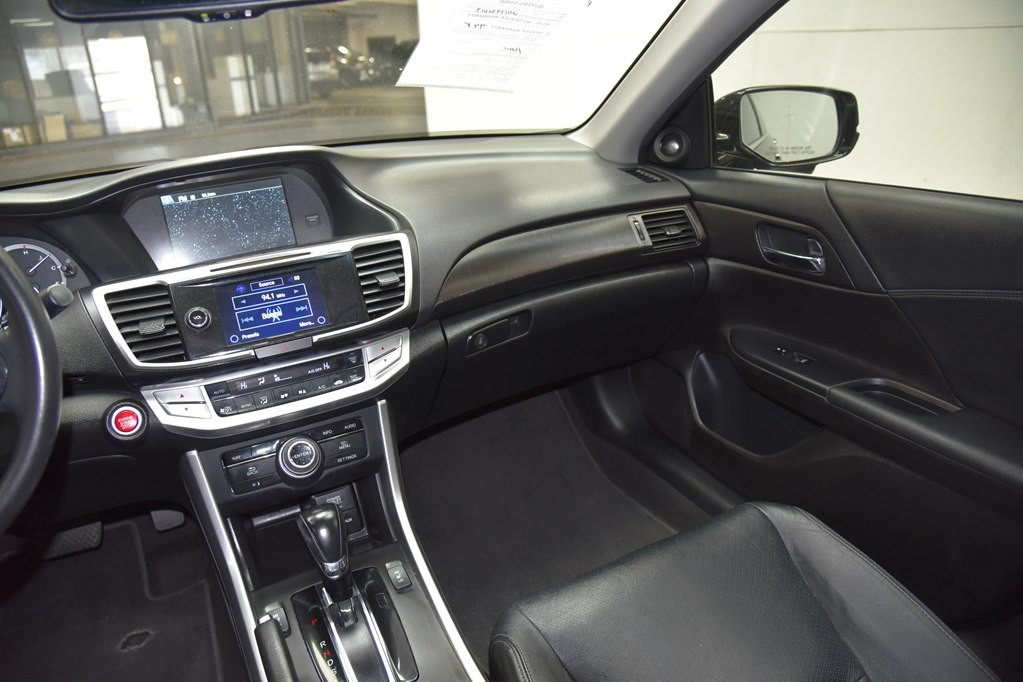 2013 Honda Accord Image 31