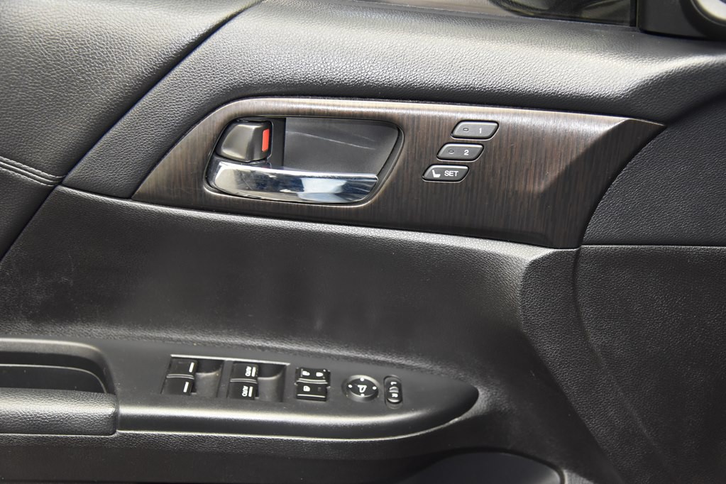 2013 Honda Accord Image 40