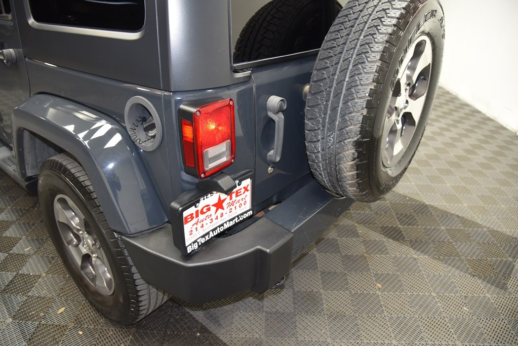 2016 Jeep Wrangler Unlimited Image 16