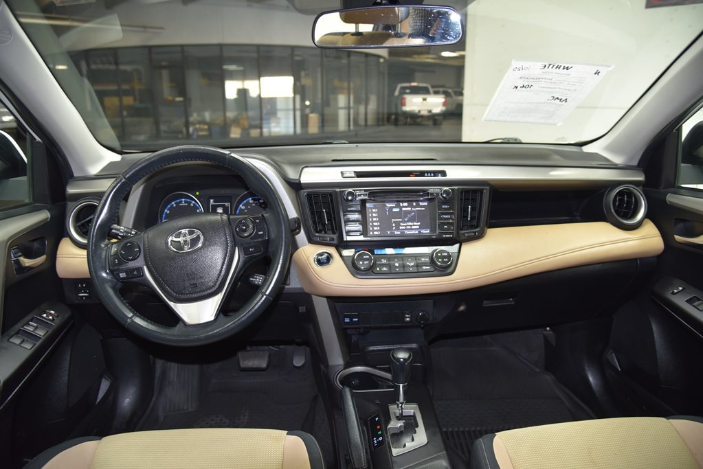 2018 Toyota Rav4 Image 18