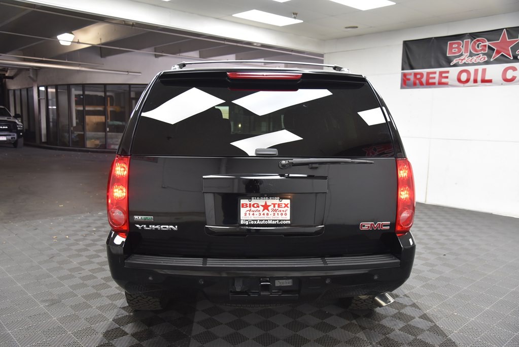 2011 GMC Yukon Image 4