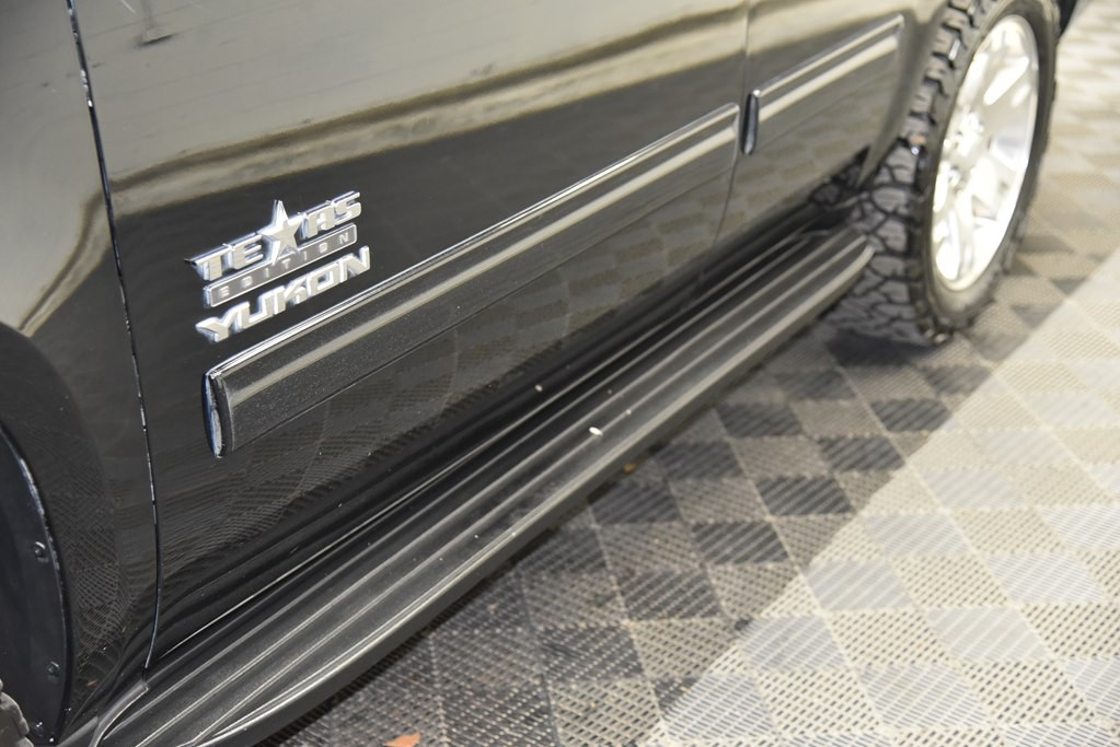 2011 GMC Yukon Image 10