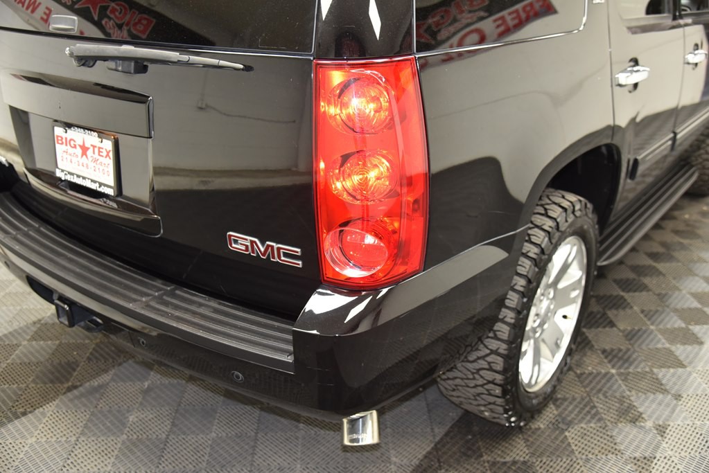 2011 GMC Yukon Image 15