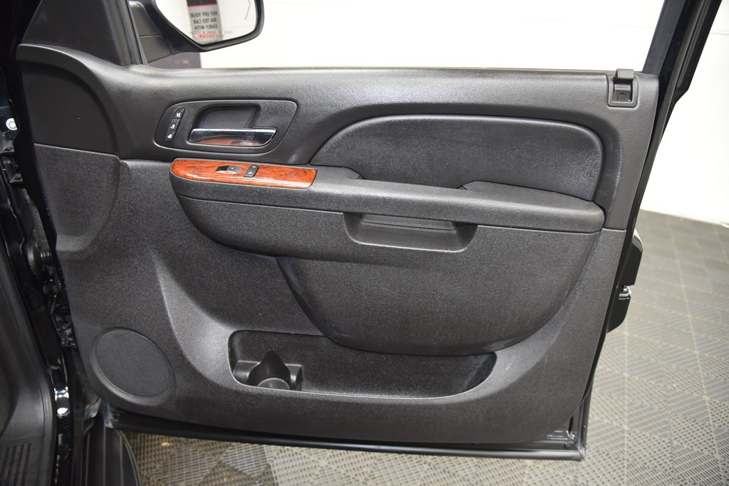 2011 GMC Yukon Image 30