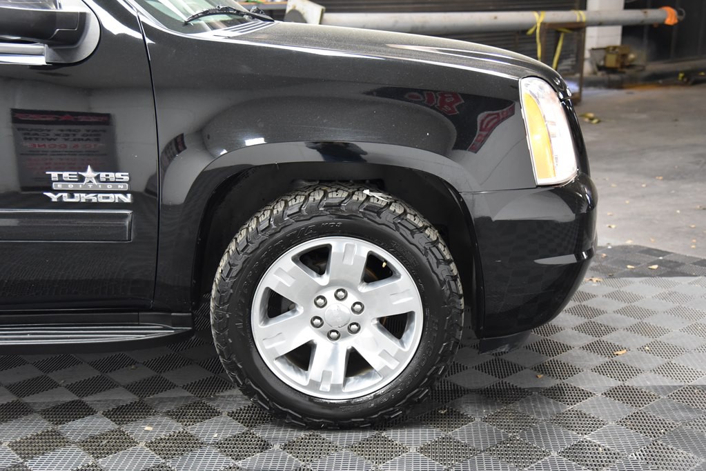 2011 GMC Yukon Image 39