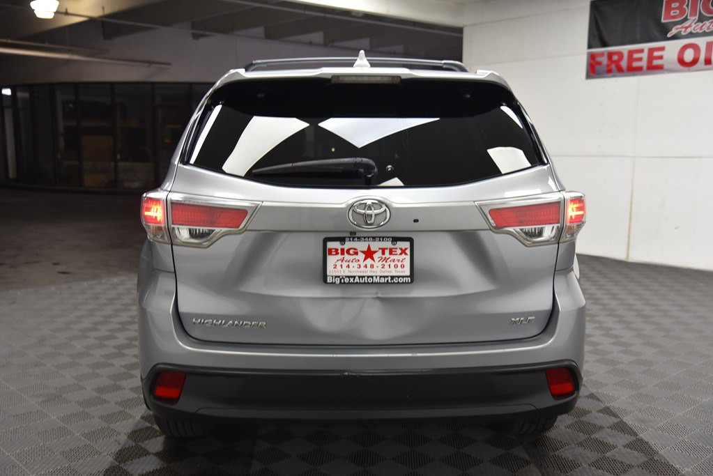 2014 Toyota Highlander Image 4