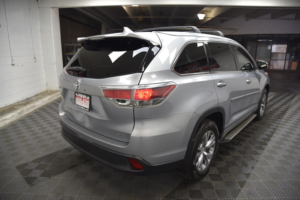 2014 Toyota Highlander Image 5