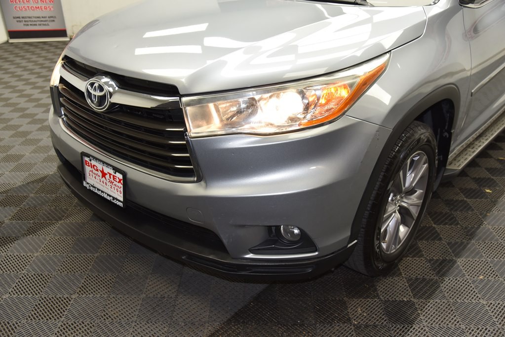 2014 Toyota Highlander Image 11