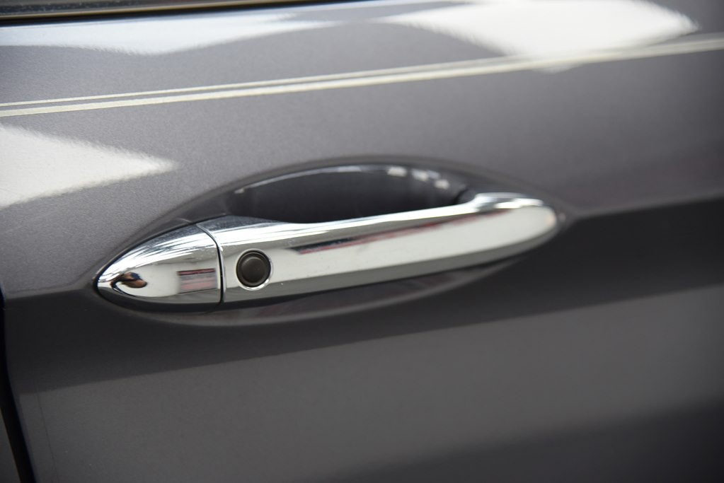 2017 Honda Accord Image 16