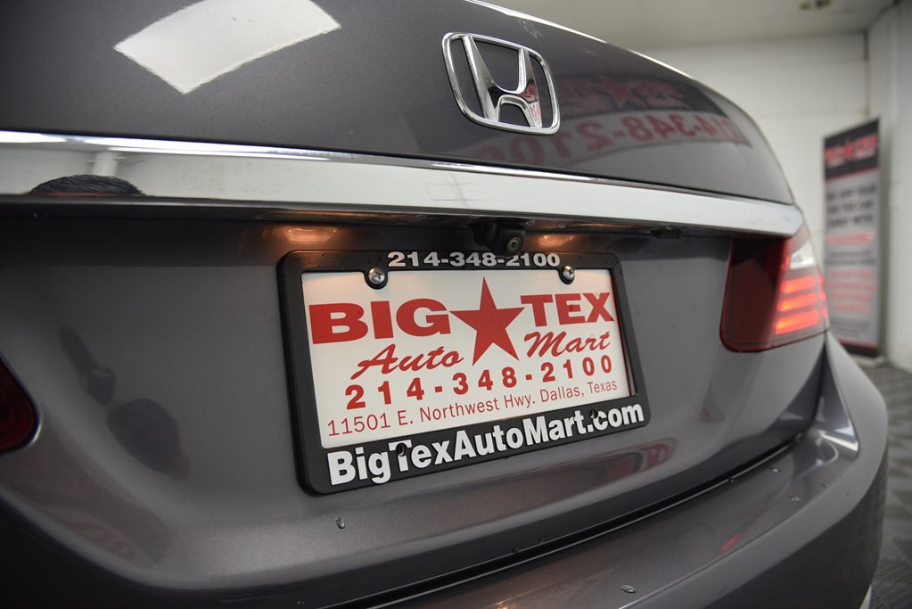 2017 Honda Accord Image 21