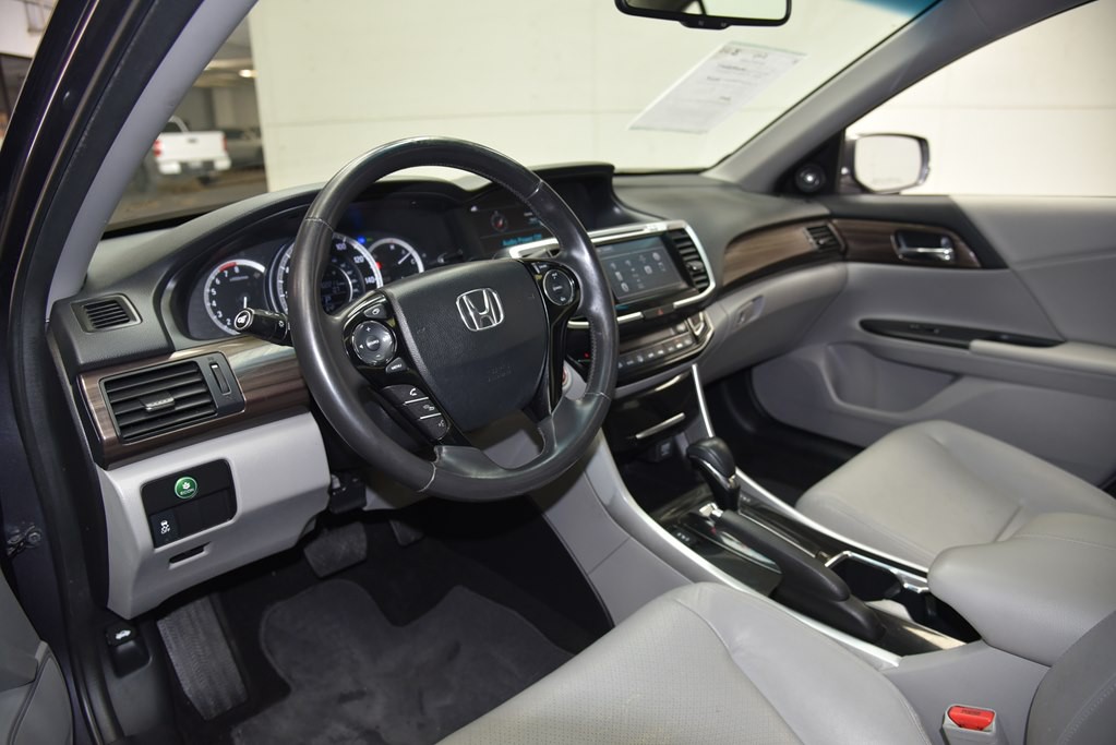 2017 Honda Accord Image 37