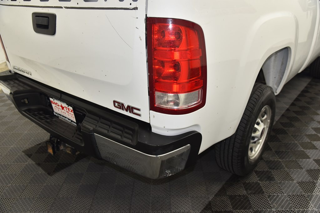 2014 GMC Sierra Image 16