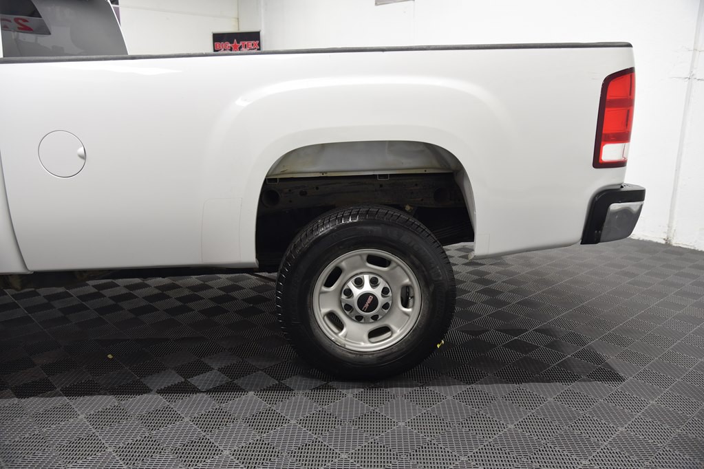 2014 GMC Sierra Image 28