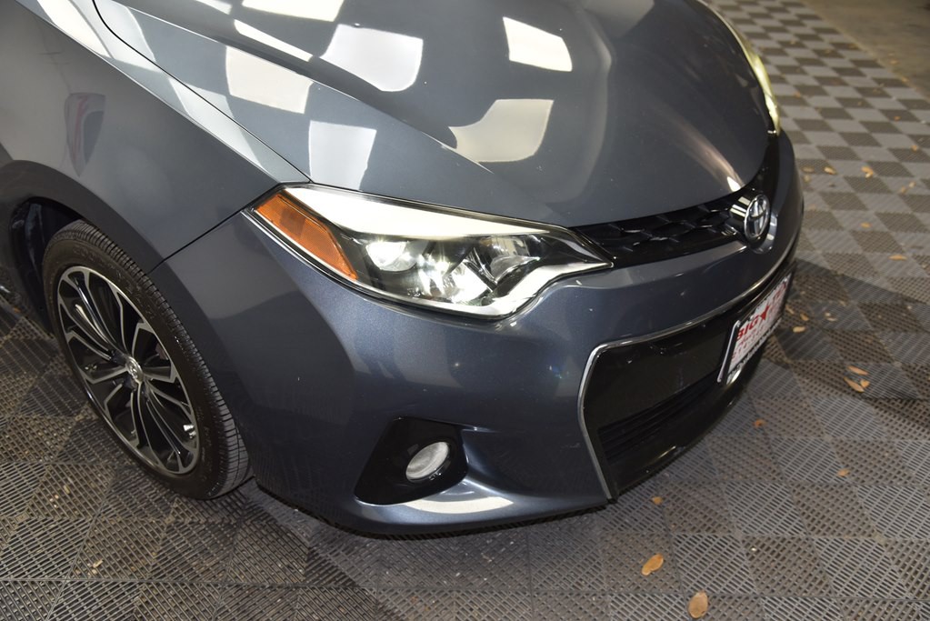 2014 Toyota Corolla Image 12