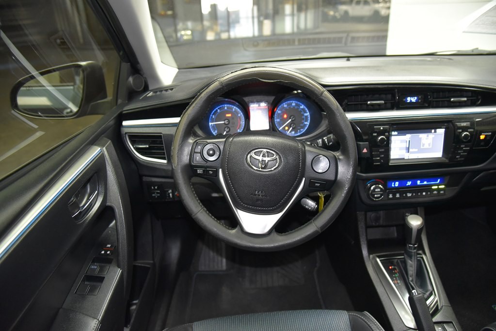 2014 Toyota Corolla Image 20