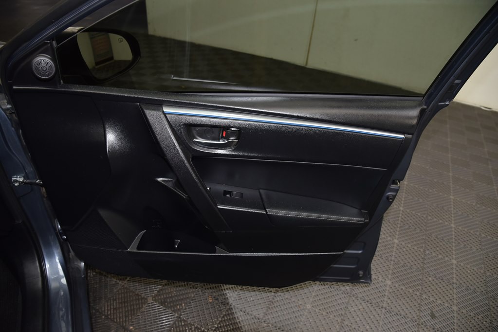 2014 Toyota Corolla Image 27