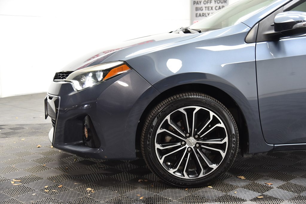 2014 Toyota Corolla Image 31
