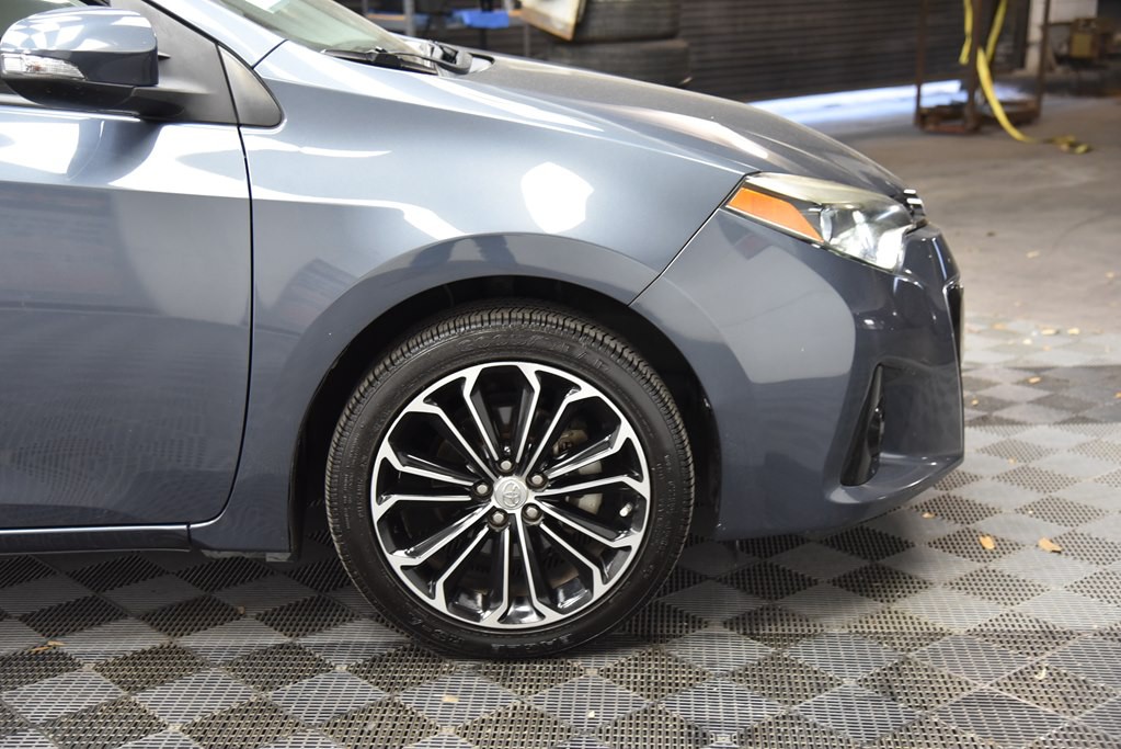 2014 Toyota Corolla Image 34