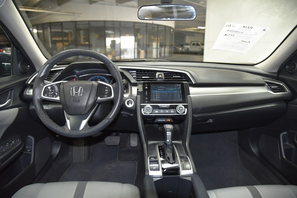 2016 Honda Civic Image 17