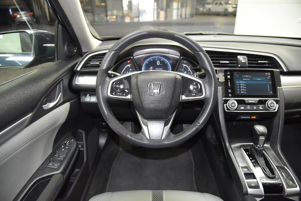 2016 Honda Civic Image 18