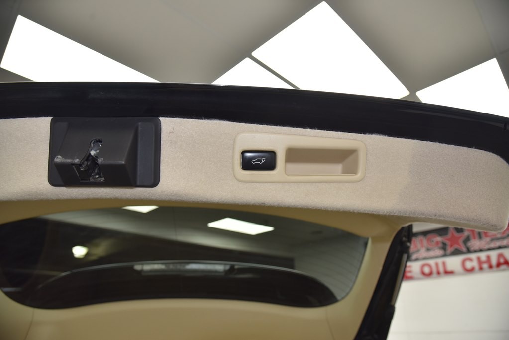 2015 Lexus RX Image 16