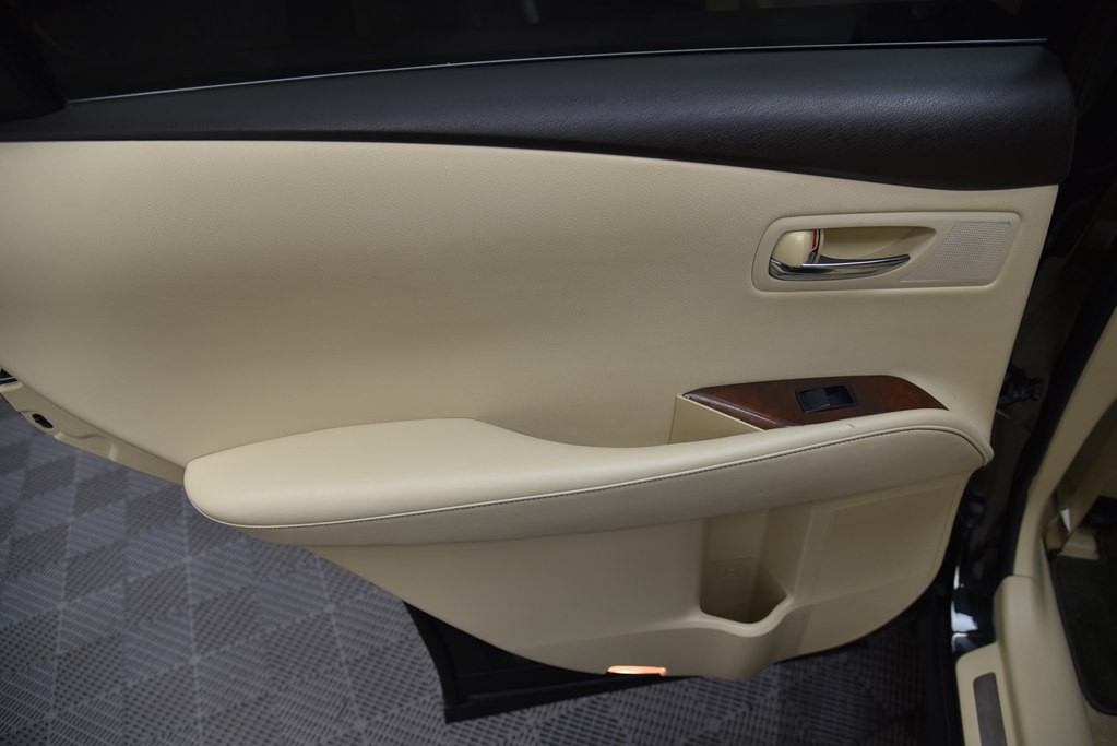 2015 Lexus RX Image 18