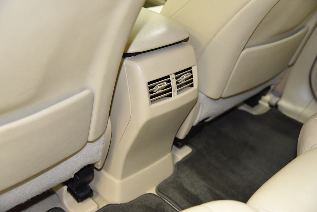 2015 Lexus RX Image 19