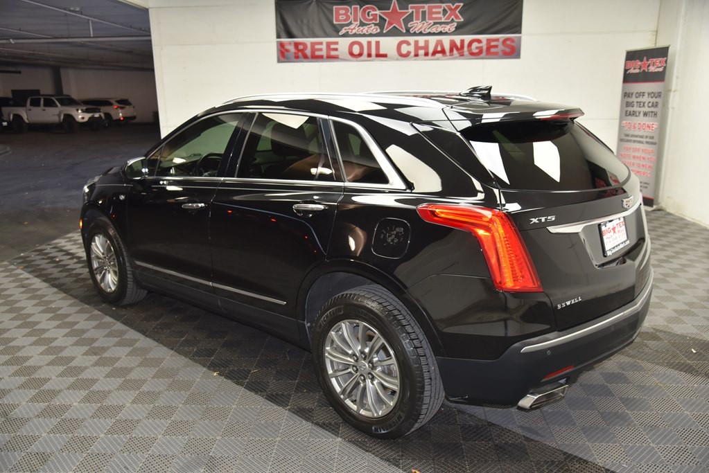 2017 Cadillac XT5 Image 3