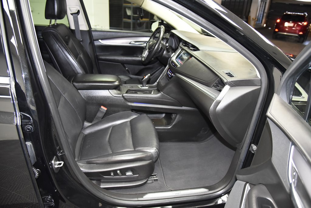 2017 Cadillac XT5 Image 24