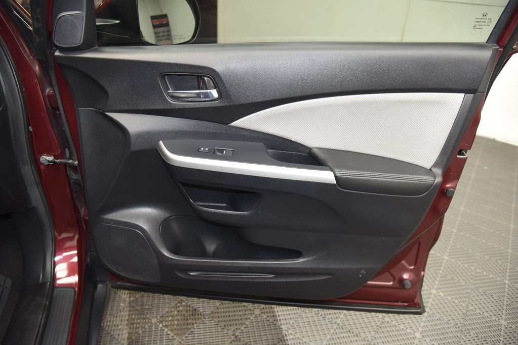 2015 Honda CR-V Image 28