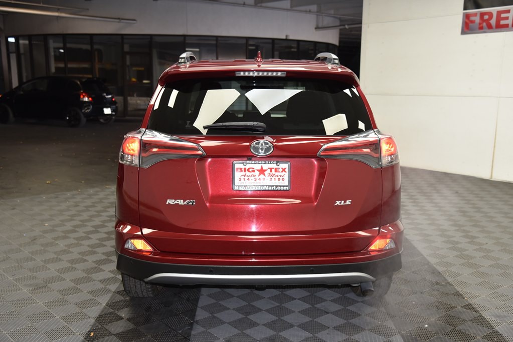 2018 Toyota Rav4 Image 4