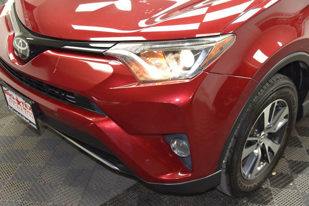 2018 Toyota Rav4 Image 11