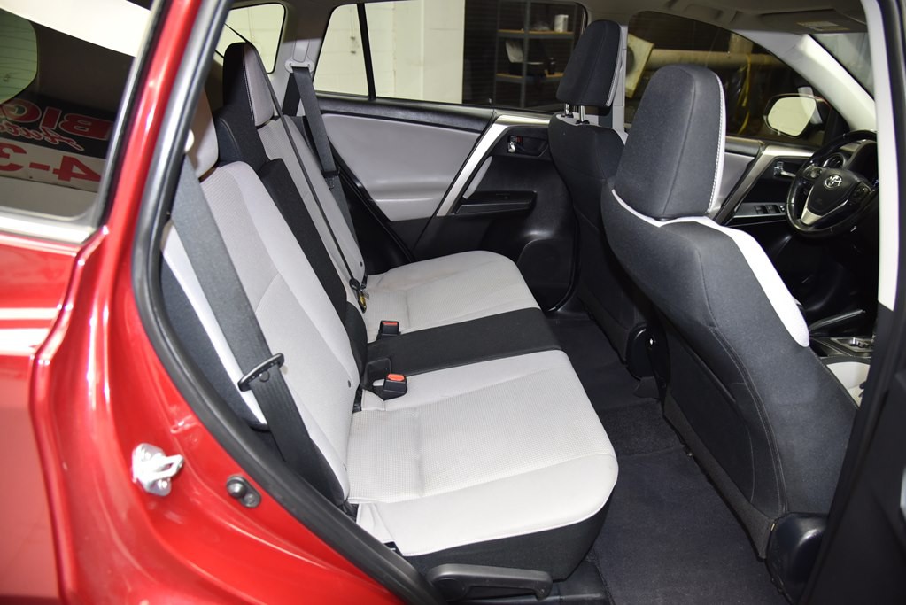 2018 Toyota Rav4 Image 23