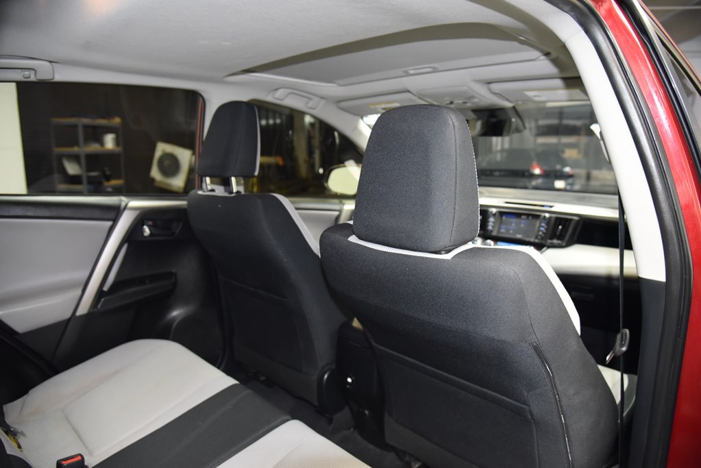 2018 Toyota Rav4 Image 24