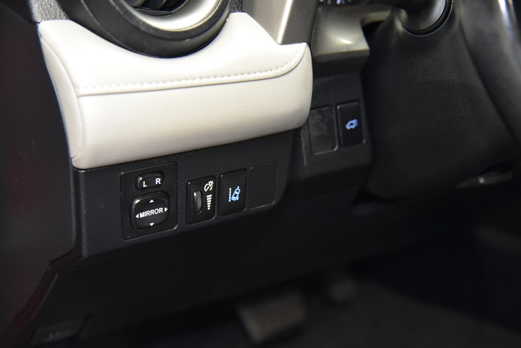 2018 Toyota Rav4 Image 33