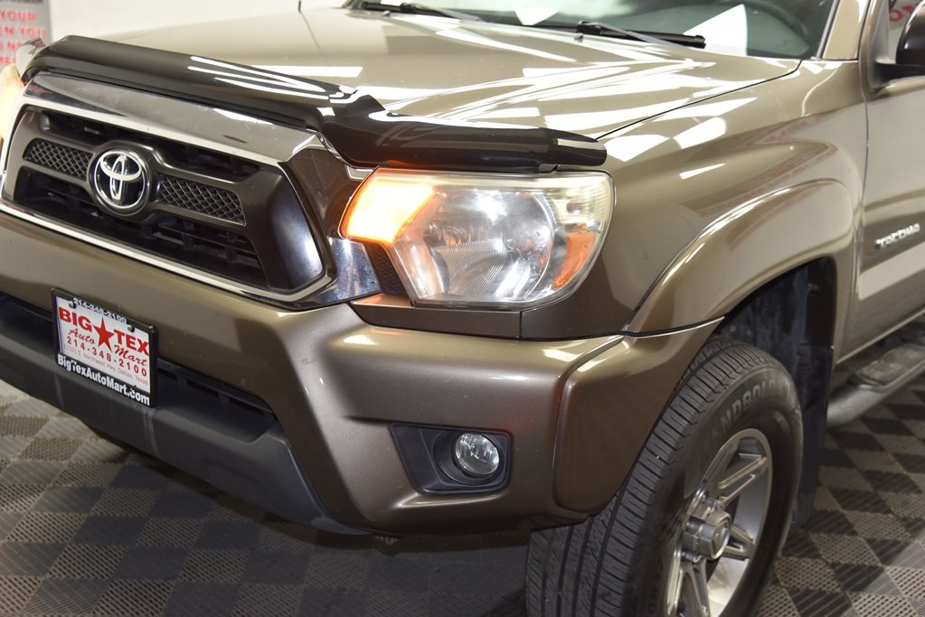 2014 Toyota Tacoma Image 11