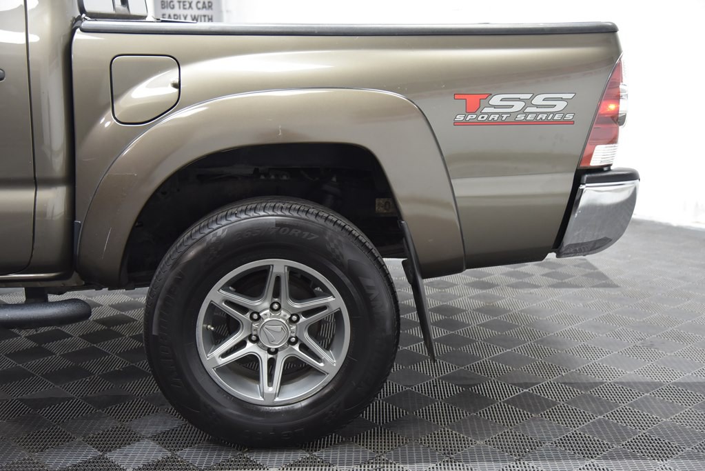 2014 Toyota Tacoma Image 33