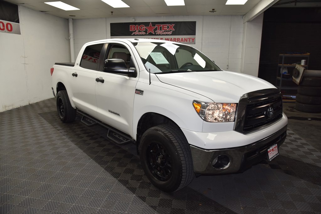 2010 Toyota Tundra Image 8