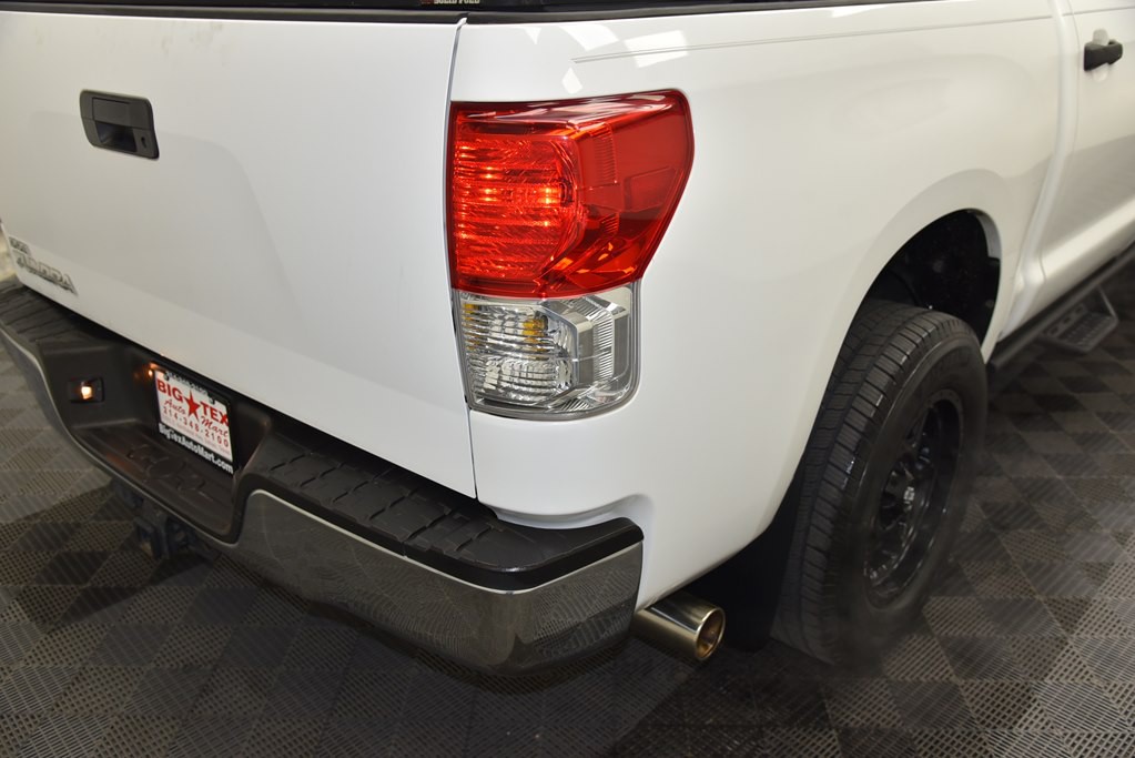 2010 Toyota Tundra Image 17