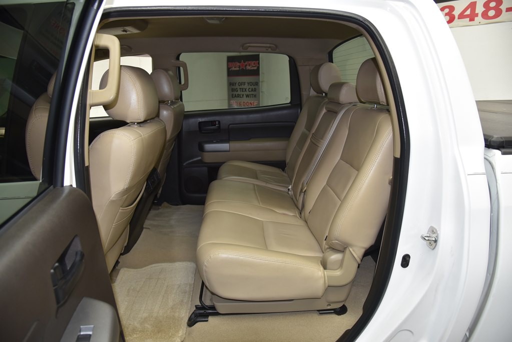 2010 Toyota Tundra Image 20