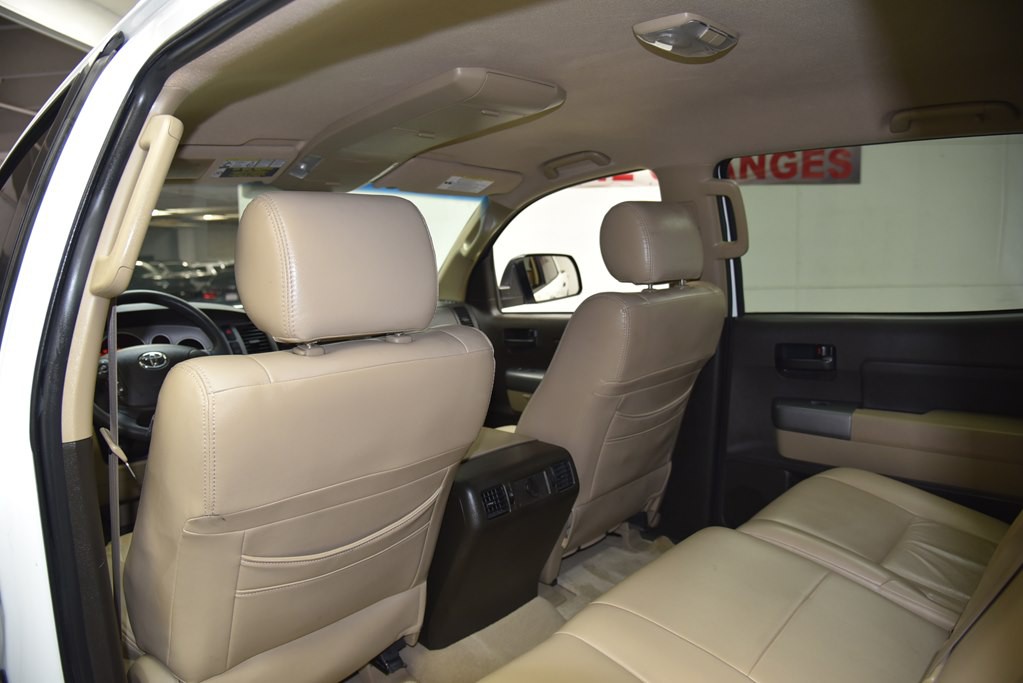 2010 Toyota Tundra Image 21
