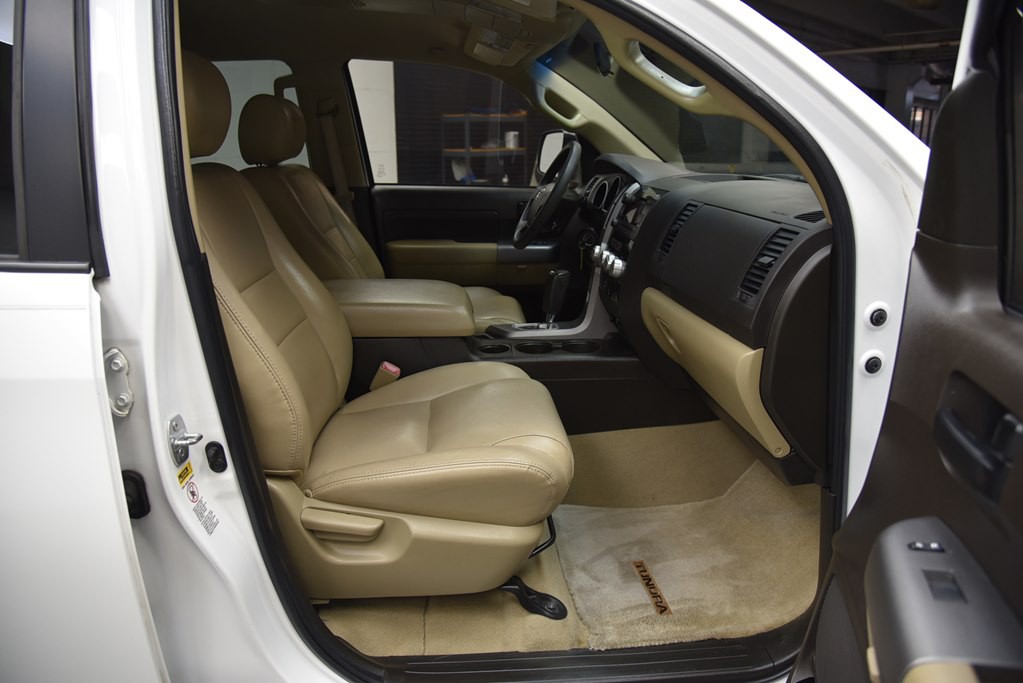 2010 Toyota Tundra Image 29