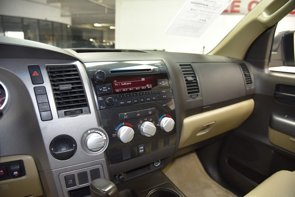 2010 Toyota Tundra Image 37