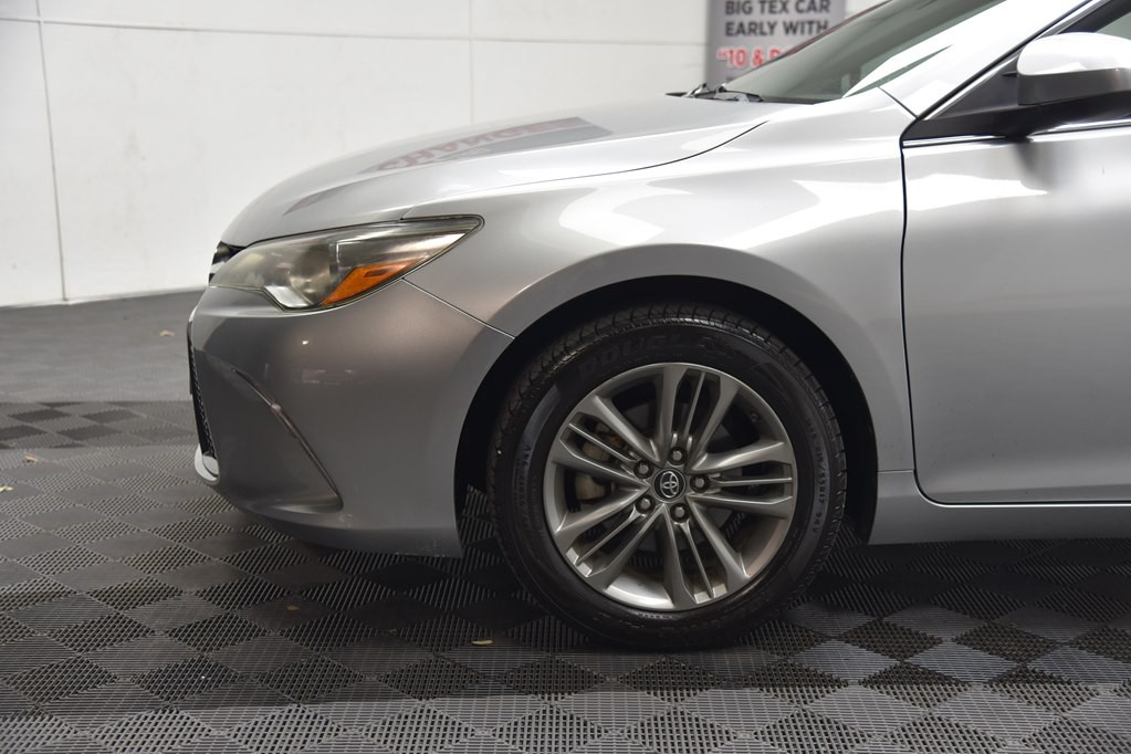 2017 Toyota Camry Image 52