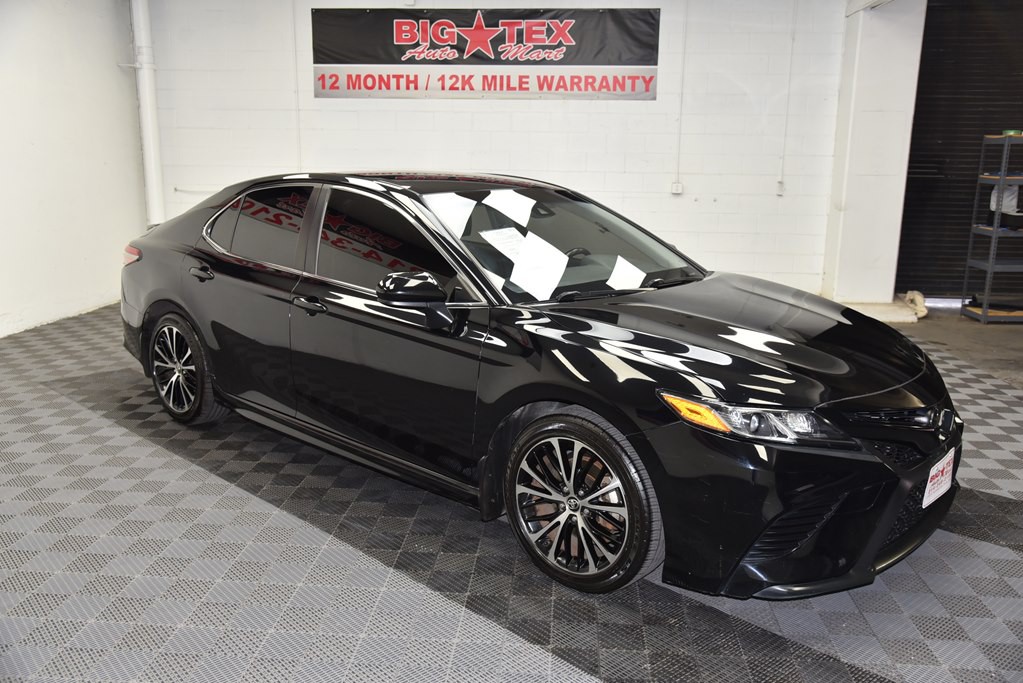 2018 Toyota Camry Image 7