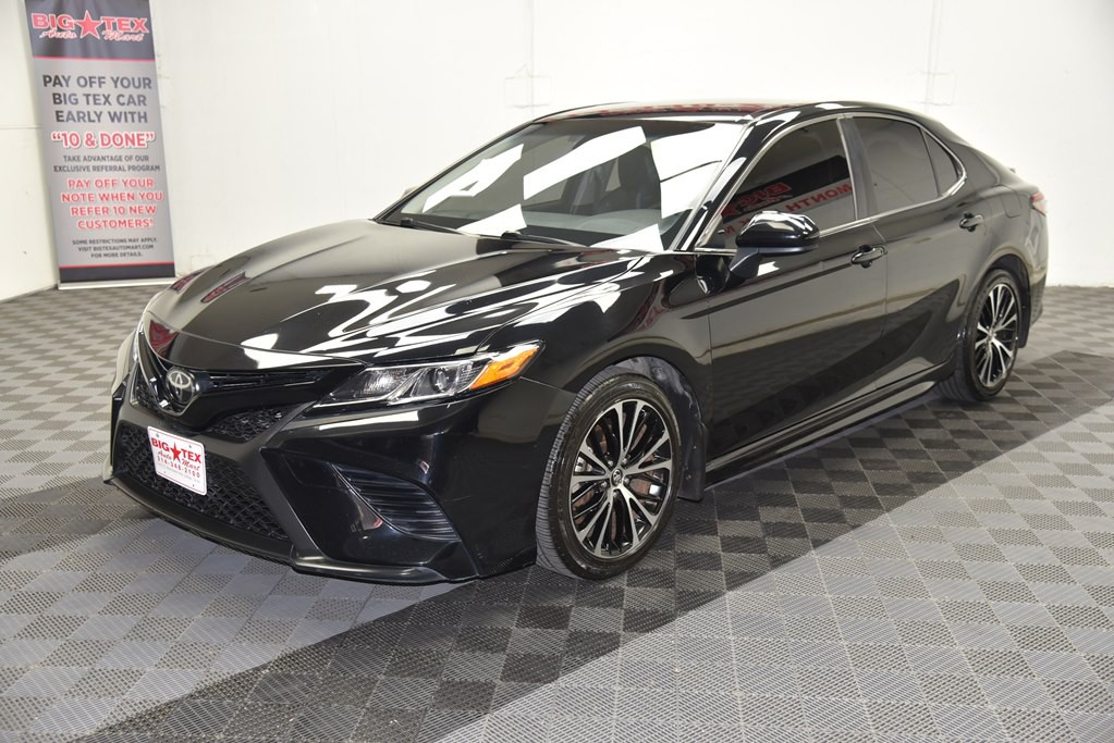2018 Toyota Camry Image 9