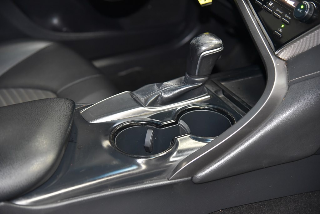 2018 Toyota Camry Image 29