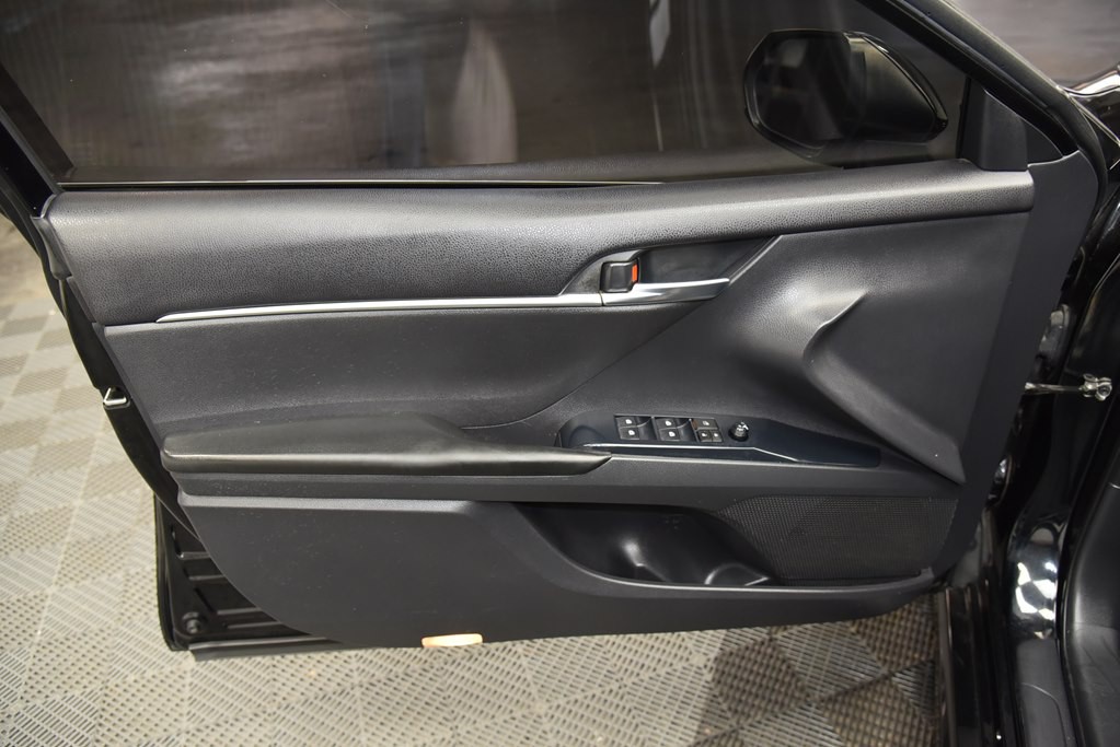 2018 Toyota Camry Image 36