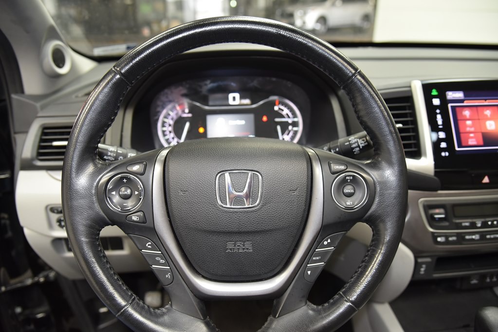 2016 Honda Pilot Image 32